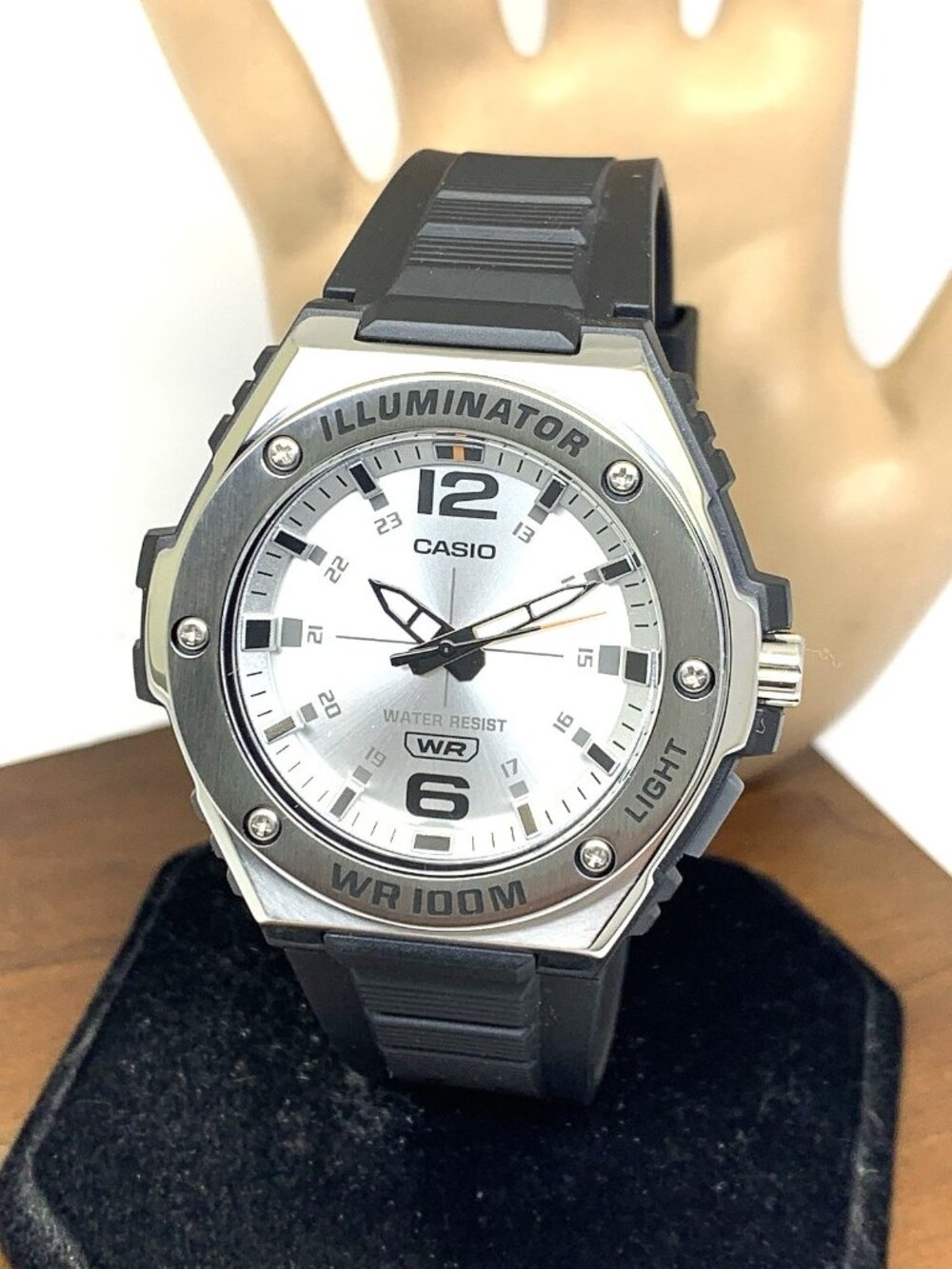 Casio Men's Watch MWA100H Quartz Silver Dial Analog 42mm Black Rubber Band 5577